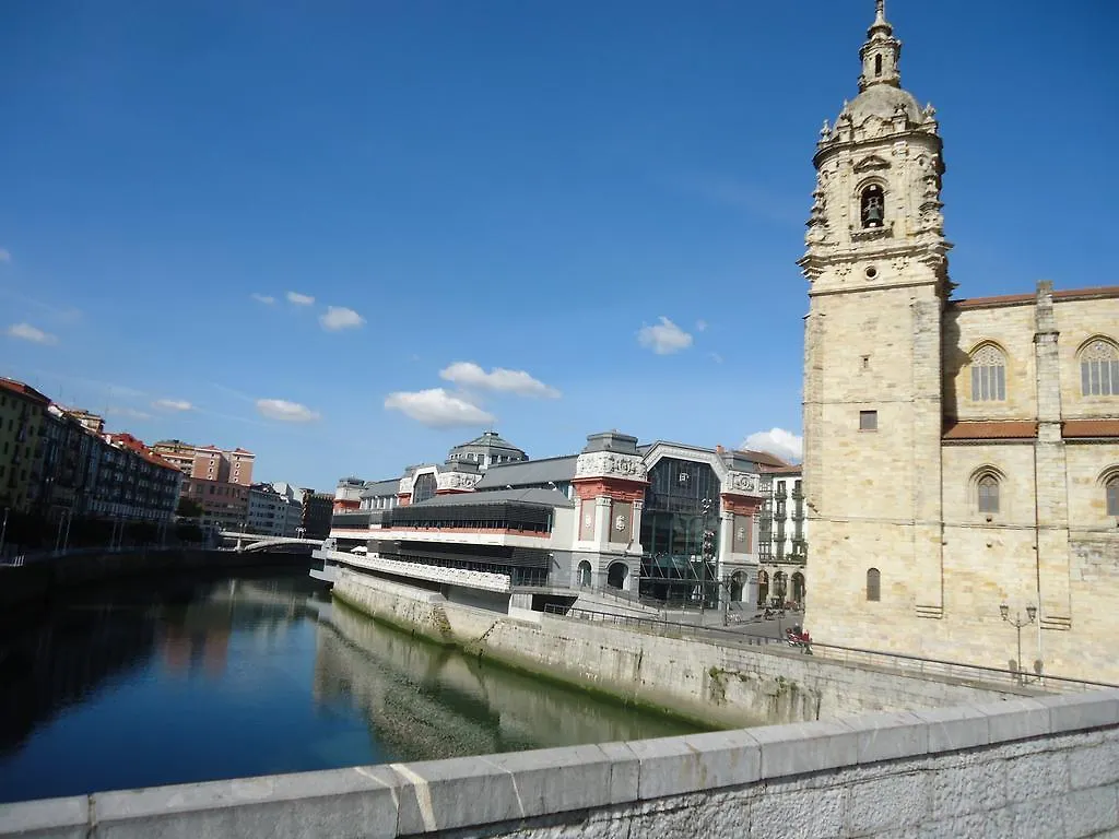 Appartement Apartamento céntrico con vistas a la Ría! garage, ideal 2-4 Bilbao Espagne