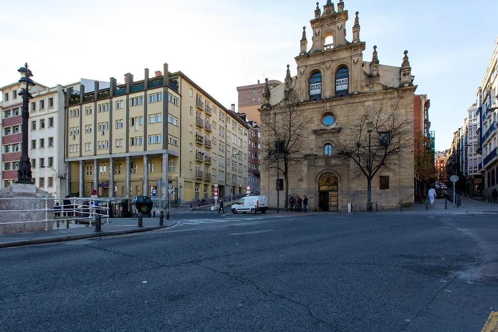 Apartamento Centrico Con Vistas A La Ria! Garaje, Ideal 2-4 Spain